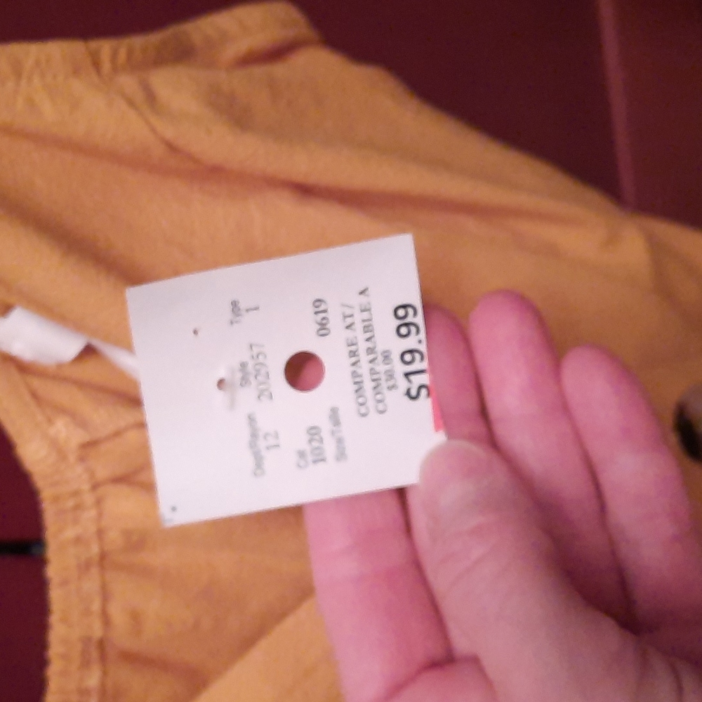 Shirt - Picture 3 of 4